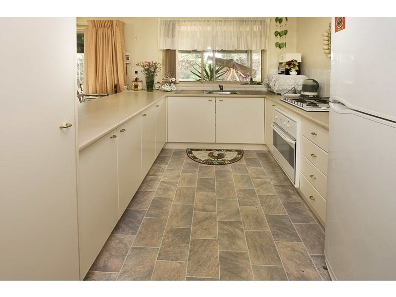 6 Bluewren Close, Glenmore Park NSW 2745