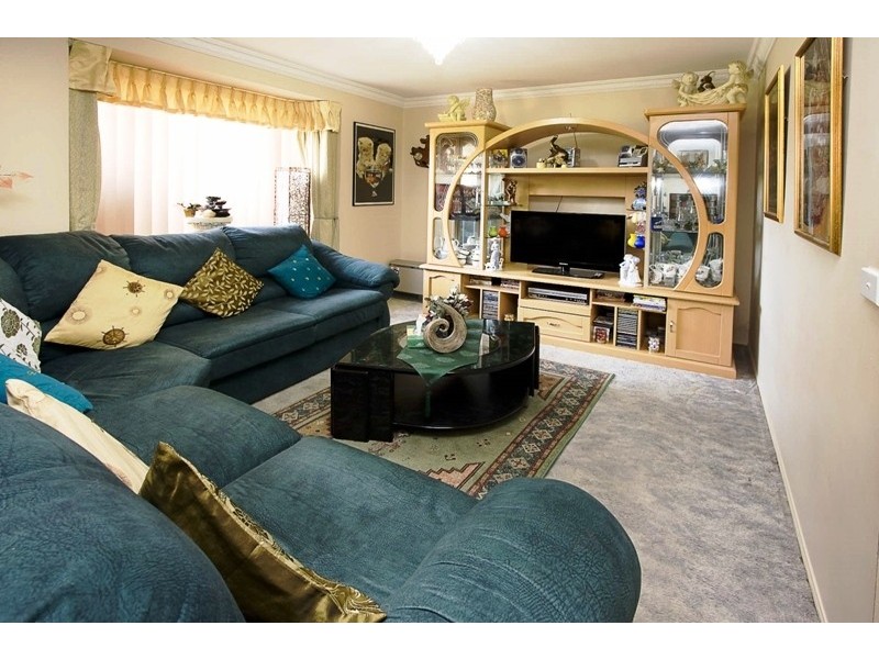 6 Bluewren Close, Glenmore Park NSW 2745