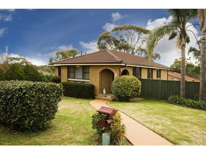 7 Bach Close, Cranebrook NSW 2749