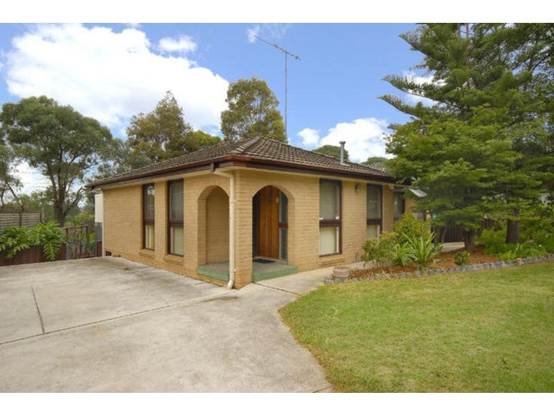 4 Koala Glen, Cranebrook NSW 2749