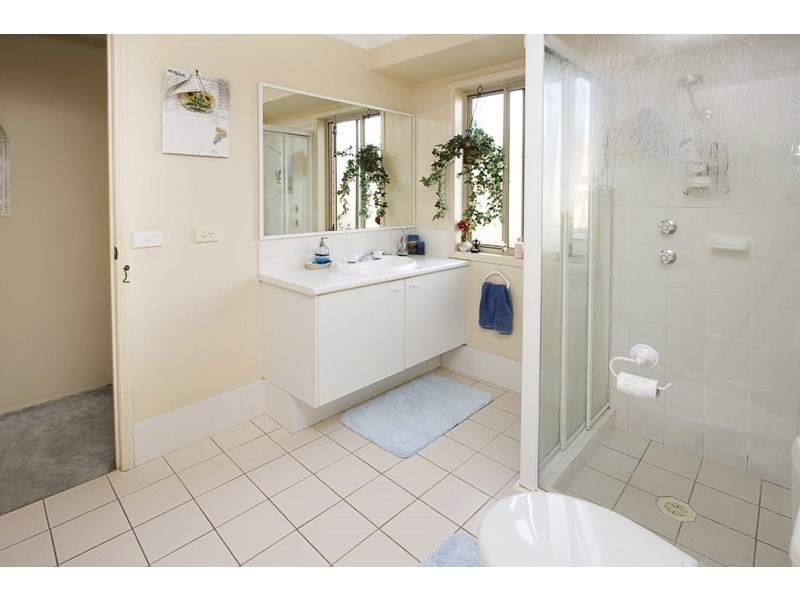 6 Bluewren Close, Glenmore Park NSW 2745