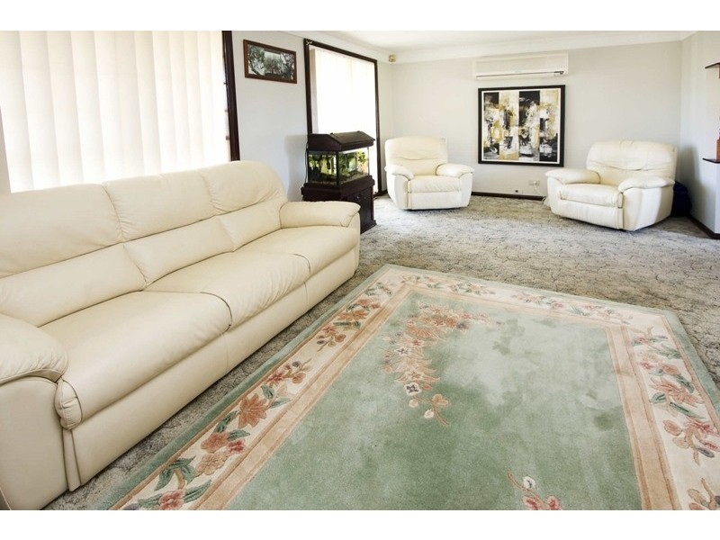 2 Terrace Drive, Cranebrook NSW 2749