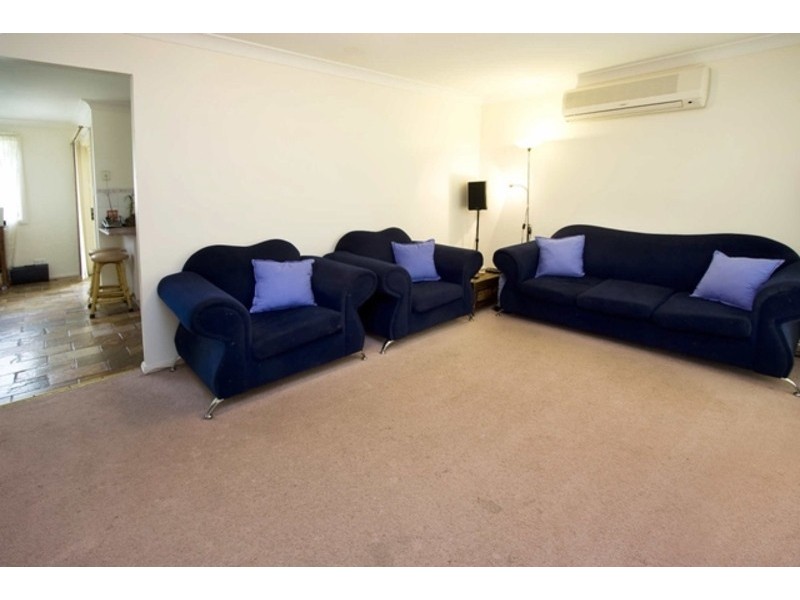 22 Floribunda Avenue, Glenmore Park NSW 2745