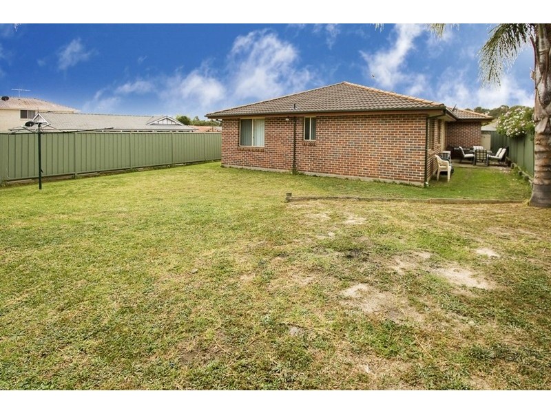 5 Wari Avenue, Glenmore Park NSW 2745