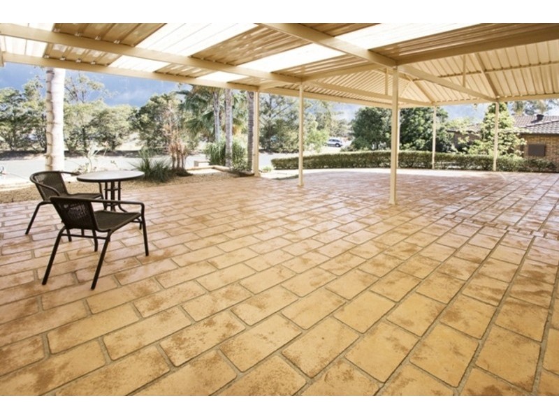 27 Lockyer Avenue, Werrington County NSW 2747