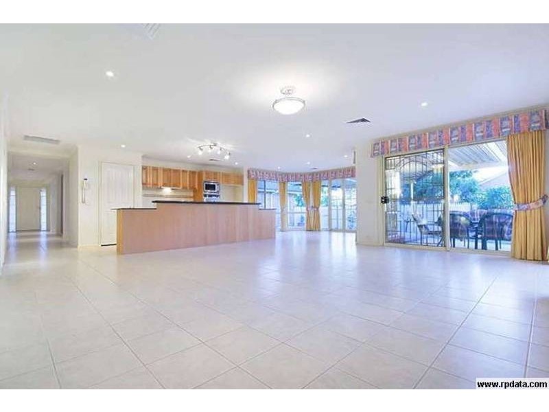 31 Huntingdale Crescent, Glenmore Park NSW 2745