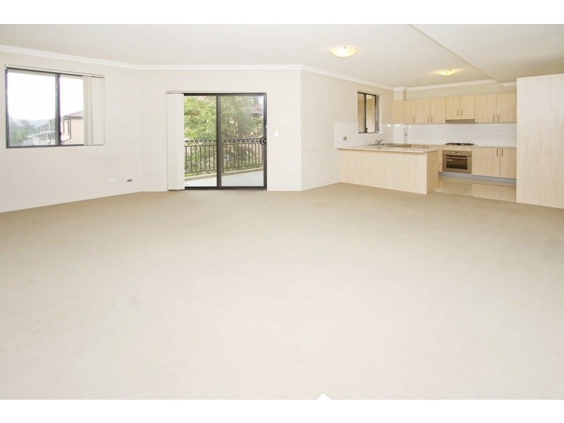 18/9-13 Dent Street, Jamisontown NSW 2750