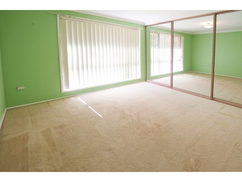 9 Farmview Drive, Cranebrook NSW 2749