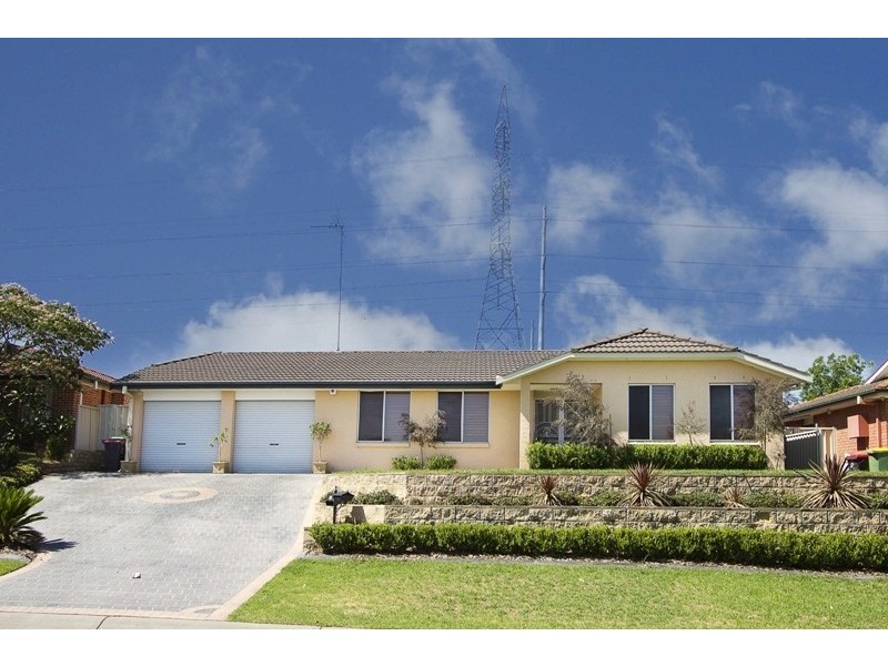 17 Yellowgum Close, Glenmore Park NSW 2745