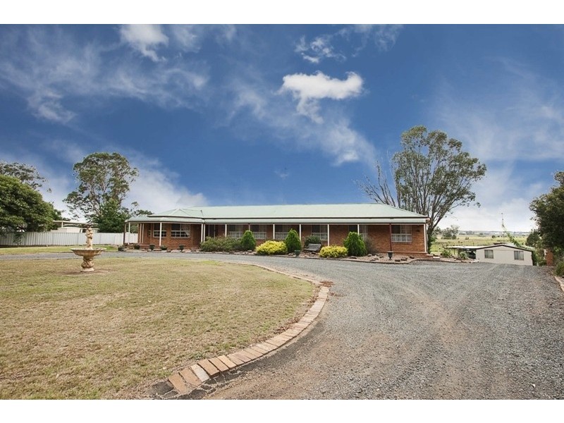 240 Luddenham Road, Orchard Hills NSW 2748