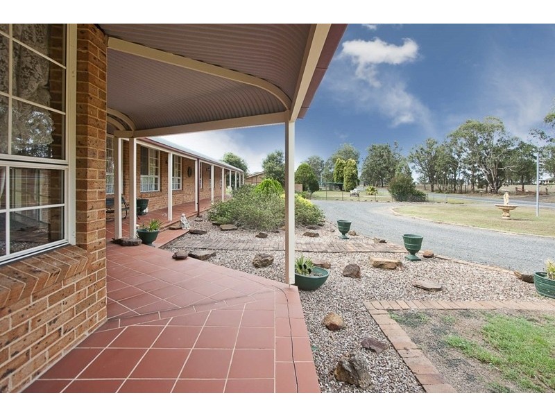 240 Luddenham Road, Orchard Hills NSW 2748