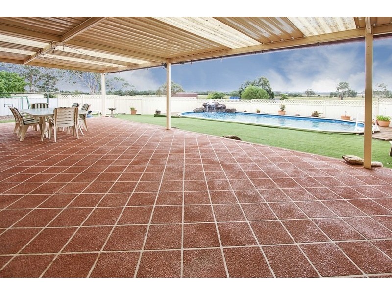 240 Luddenham Road, Orchard Hills NSW 2748