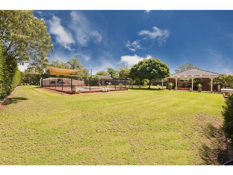 15 Bordeaux Place, Orchard Hills NSW 2748