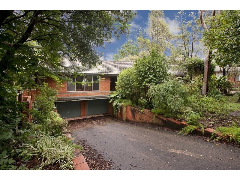 4 Scenic Circle, Blaxland NSW 2774