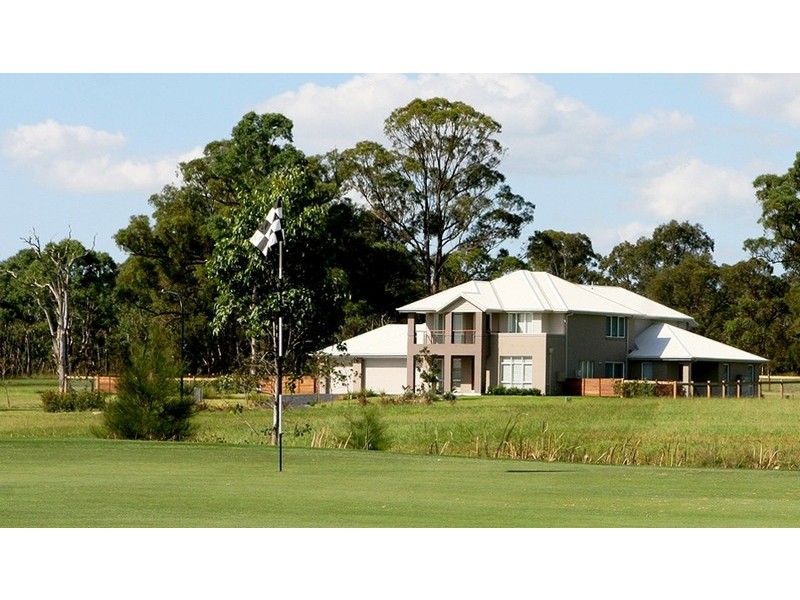 - Twin Creeks Drive, Luddenham NSW 2745