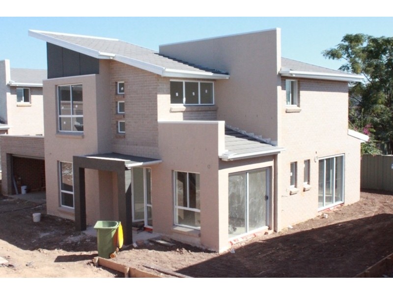 79 The Lakes Drive, Glenmore Park NSW 2745