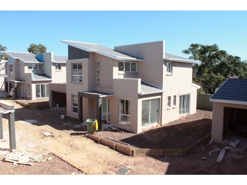 79 The Lakes Drive, Glenmore Park NSW 2745