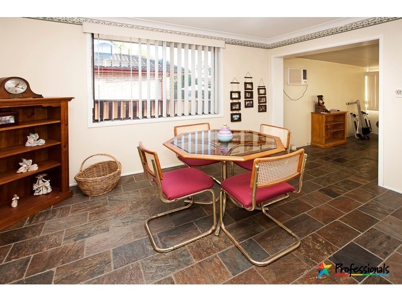 7 Singleton Avenue, Werrington County NSW 2747