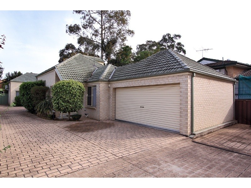 2/33 Barry Street, Cambridge Park NSW 2747