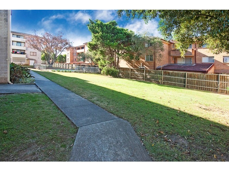 27/56 Park Avenue, Kingswood NSW 2747