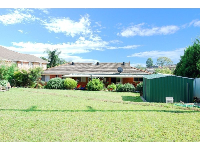 18 Yellowgum Close, Glenmore Park NSW 2745