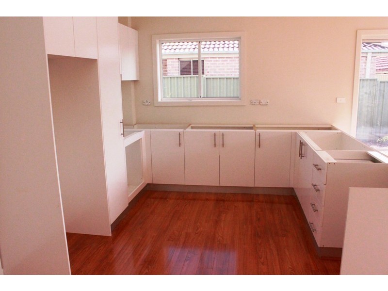 73 The Lakes Drive, Glenmore Park NSW 2745