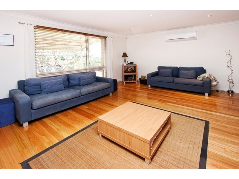 4 Raschke Street, Cambridge Park NSW 2747