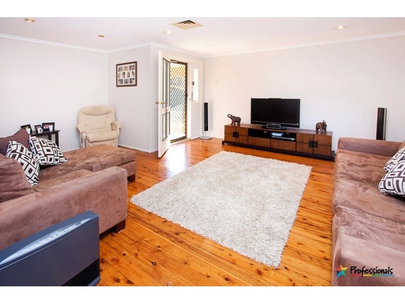 79 Farmview Drive, Cranebrook NSW 2749