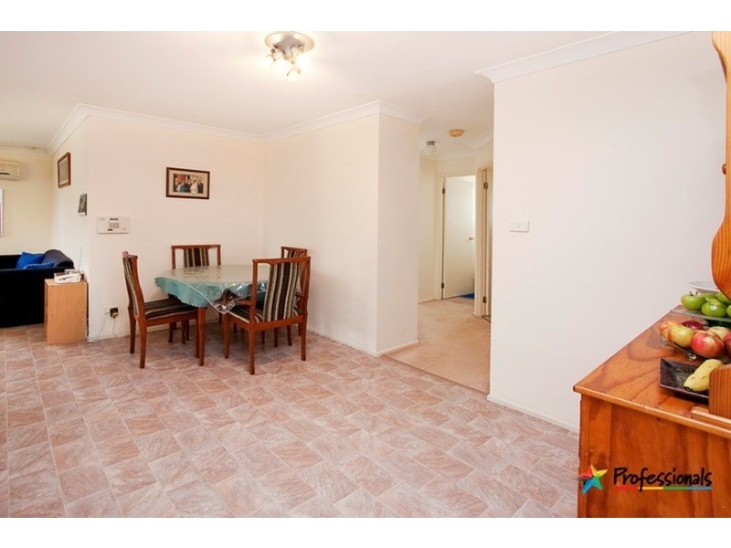 6 Pritchard Place, Glenmore Park NSW 2745