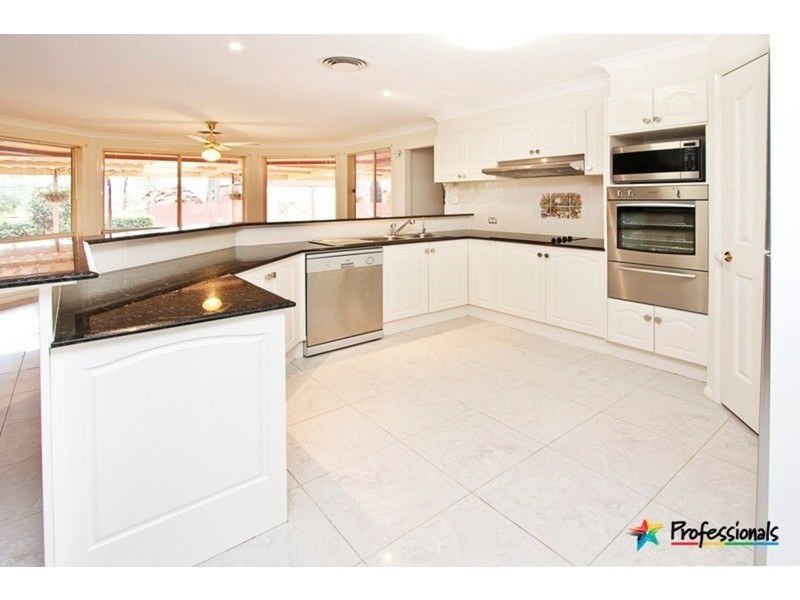 115 Kestrel Way, Yarramundi NSW 2753
