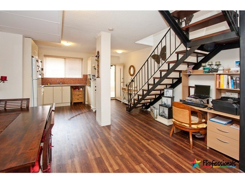 17/1-2 The Crescent, Penrith NSW 2750