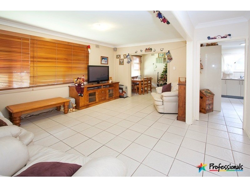 100 Irwin Street, Werrington NSW 2747