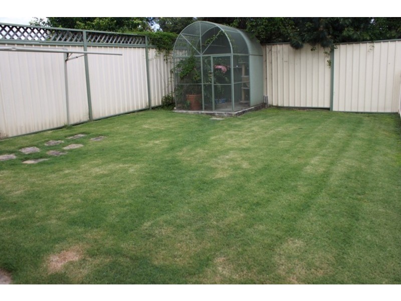 2 Freesia Place, Glenmore Park NSW 2745