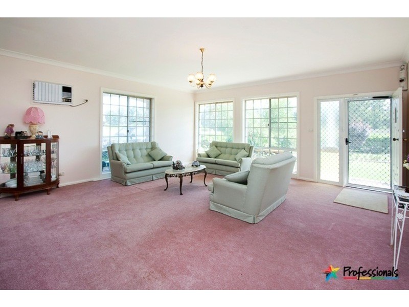 18 Factory Road, Regentville NSW 2745