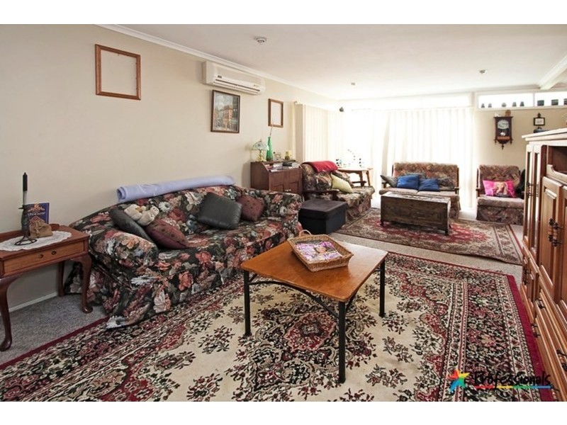 3 Campton Avenue, Cambridge Park NSW 2747