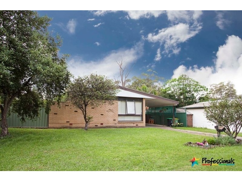 3 Campton Avenue, Cambridge Park NSW 2747