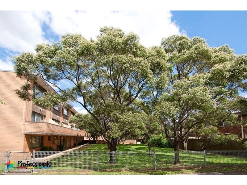 17/1-2 The Crescent, Penrith NSW 2750