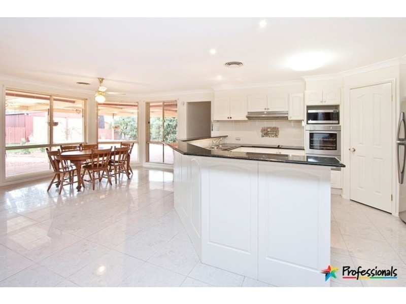 115 Kestrel Way, Yarramundi NSW 2753
