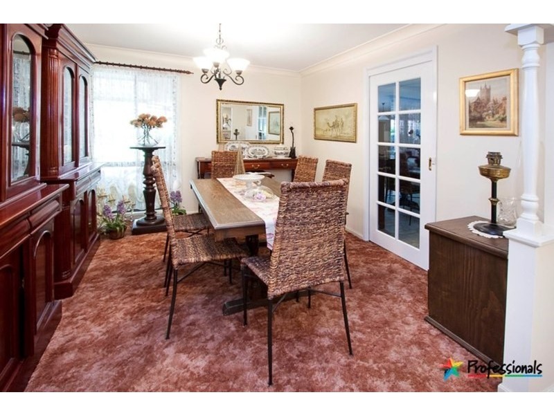 10 Nereid Road, Cranebrook NSW 2749