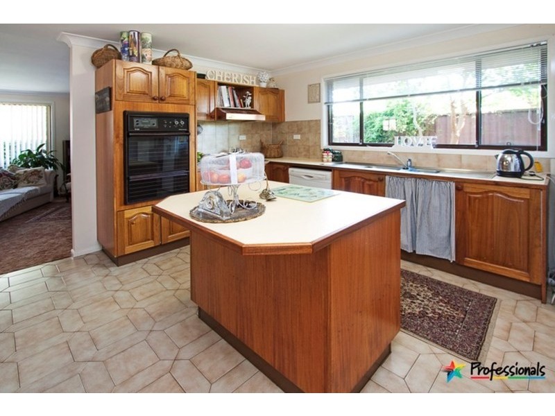 10 Nereid Road, Cranebrook NSW 2749