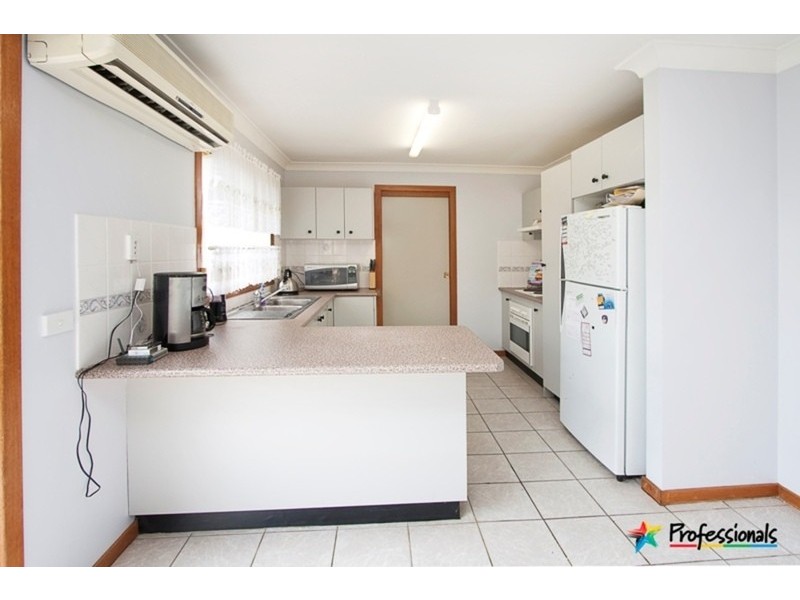 2/39 Bringelly Road, Kingswood NSW 2747