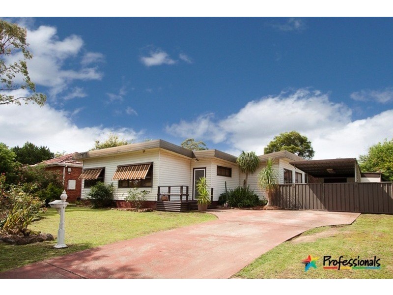 100 Irwin Street, Werrington NSW 2747
