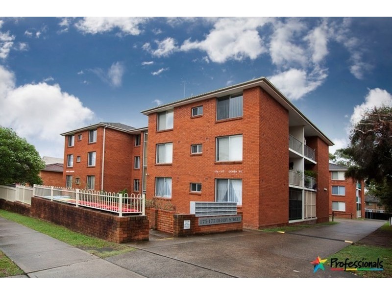 16/175 Derby Street, Penrith NSW 2750