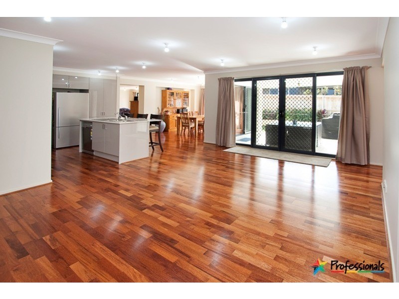 67 Wilson Way, Blaxland NSW 2774