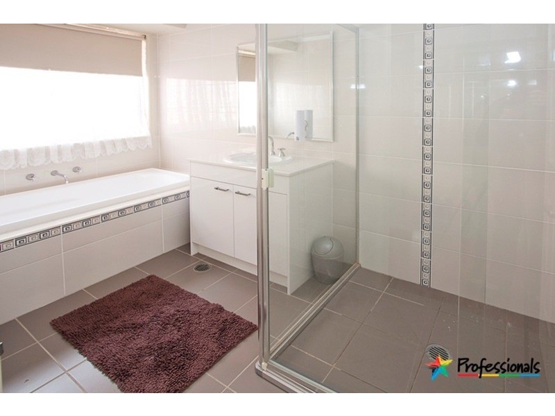 67 Wilson Way, Blaxland NSW 2774