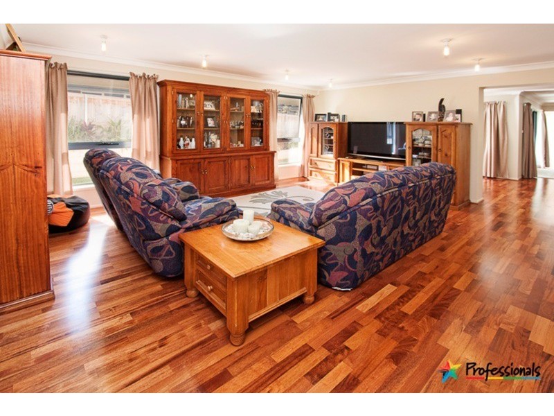 67 Wilson Way, Blaxland NSW 2774