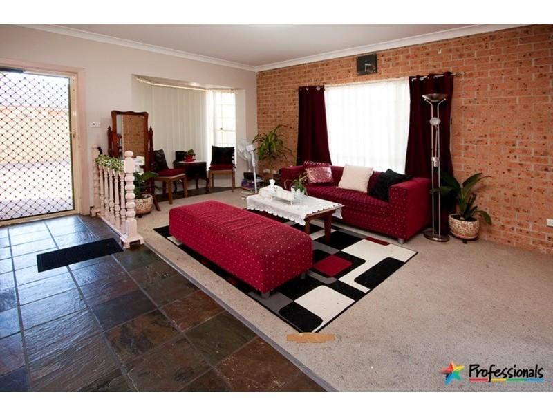 1/49a Jones Street, Kingswood NSW 2340