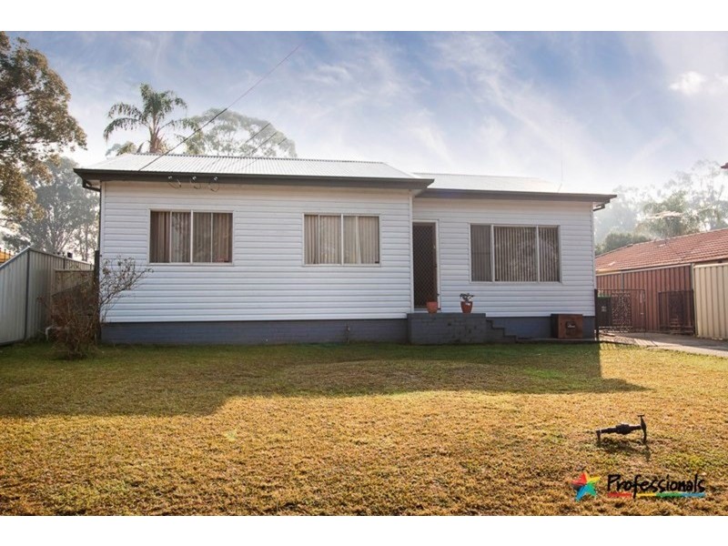 3 Cambridge Street, Cambridge Park NSW 2747