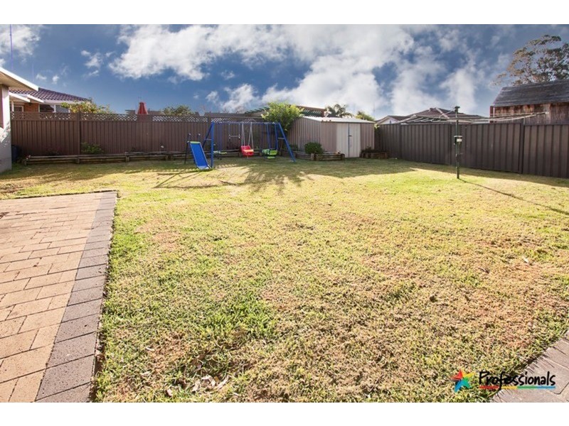 24 Benine Drive, Cambridge Park NSW 2747