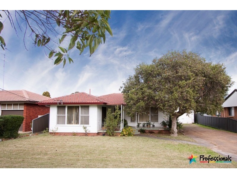 28 Lethbridge Street, Penrith NSW 2750